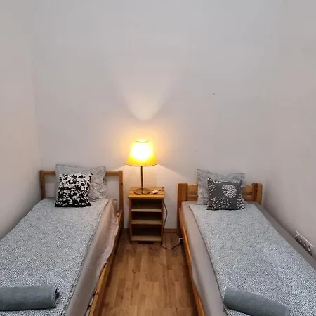 A & E Rum i privatbostad Budapest